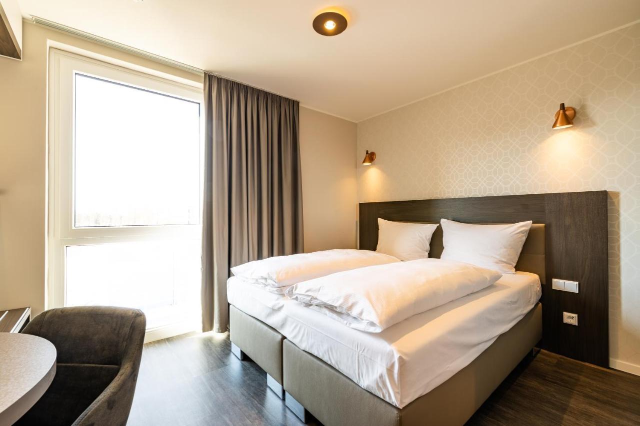 Maseven Muenchen Messe Dornach Aparthotel Aschheim